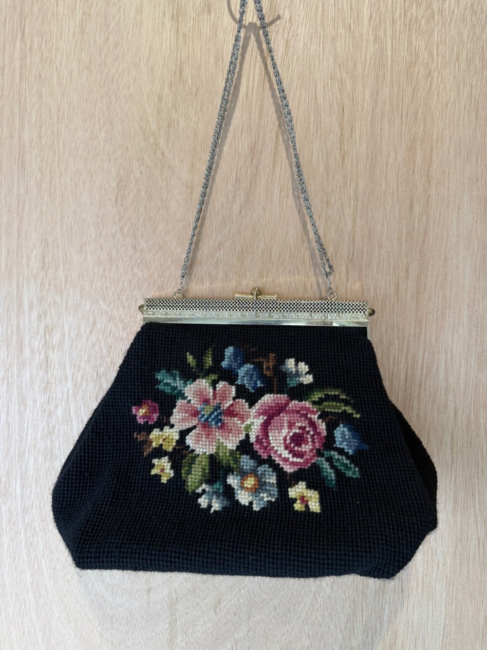 Vintage 1950s Floral Needlepoint Kiss Lock Purse Black Tapestry Clutch Chain